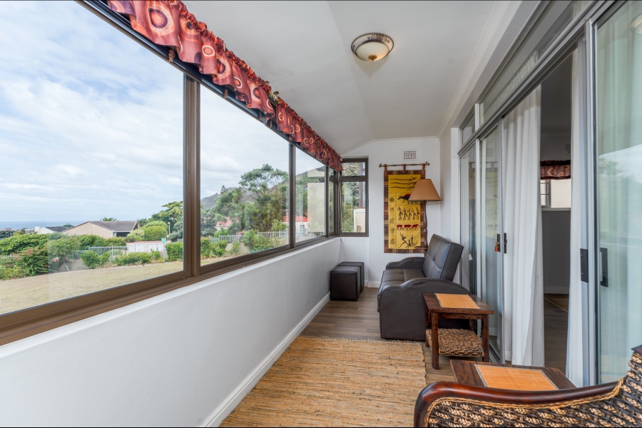 To Let 3 Bedroom Property for Rent in Fish Hoek Western Cape